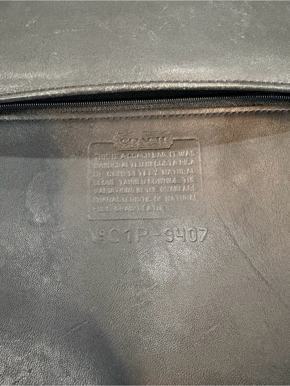 Coach vintage 9406 authentic Black Leather Shoulder Bag with Silver Hardware - Picture 11 of 15